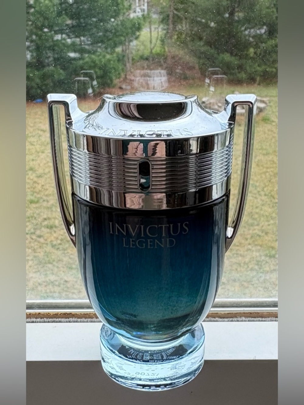 Invictus Legend Blue Glass Trophy Bottle -